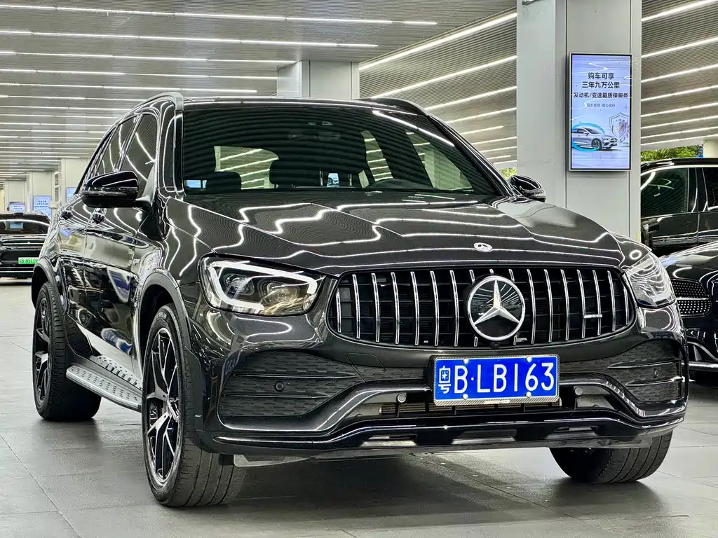 Mercedes-Benz GLC AMG 2023 — фото 3