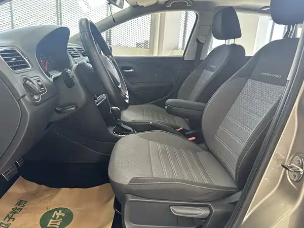 Volkswagen Polo 2014