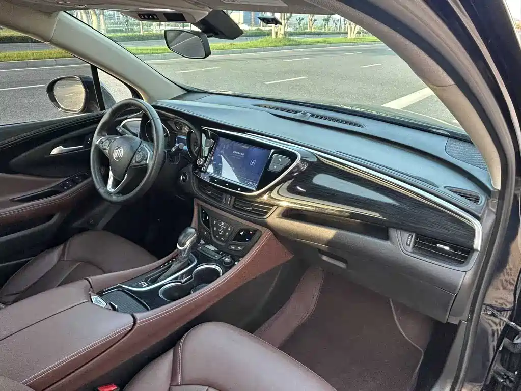 Buick Envision Plus 2020 — фото 11