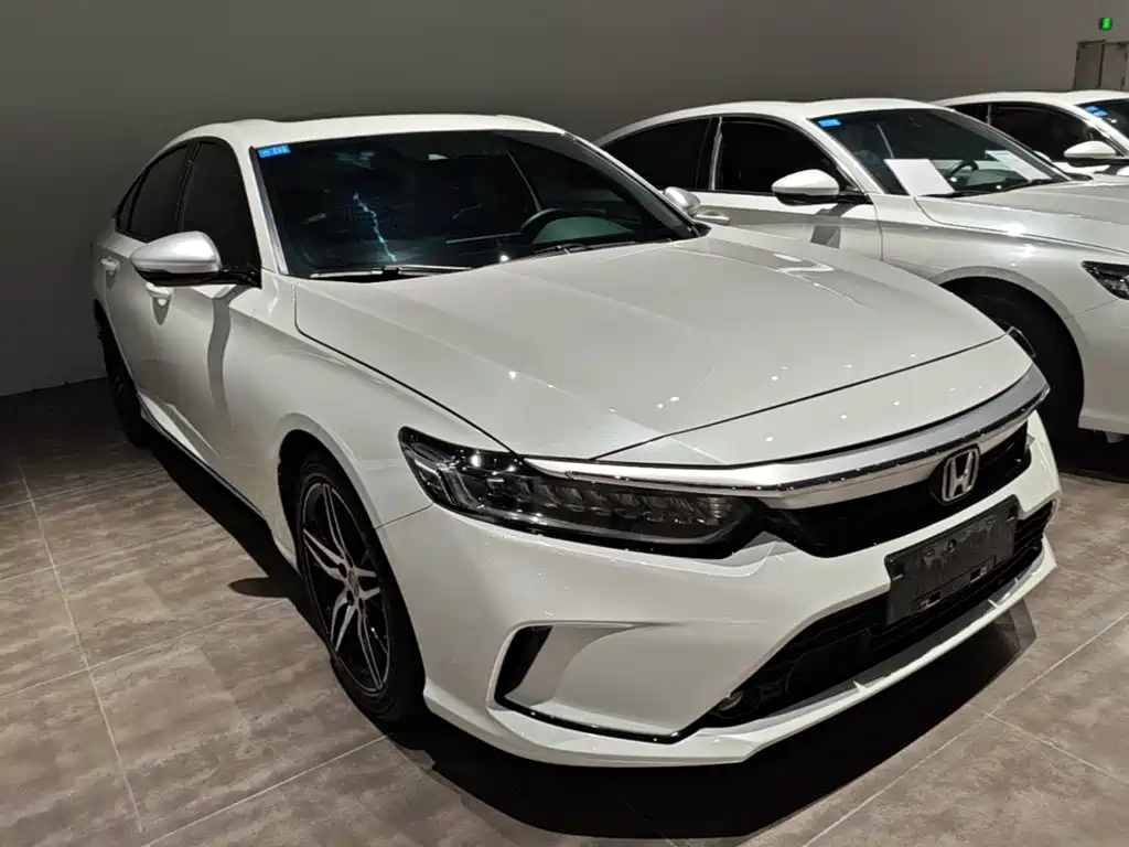 Honda Inspire 2023 — фото 4