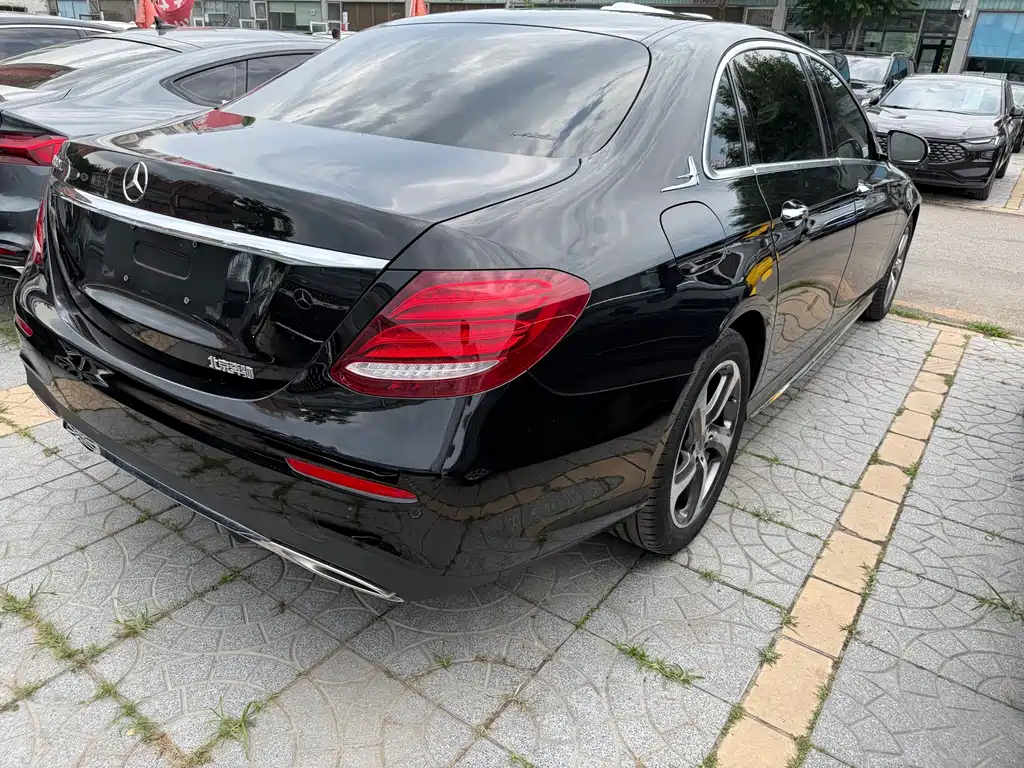 Mercedes-Benz E-Class 2017