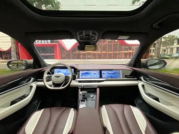 Geely Xingyue L 2021