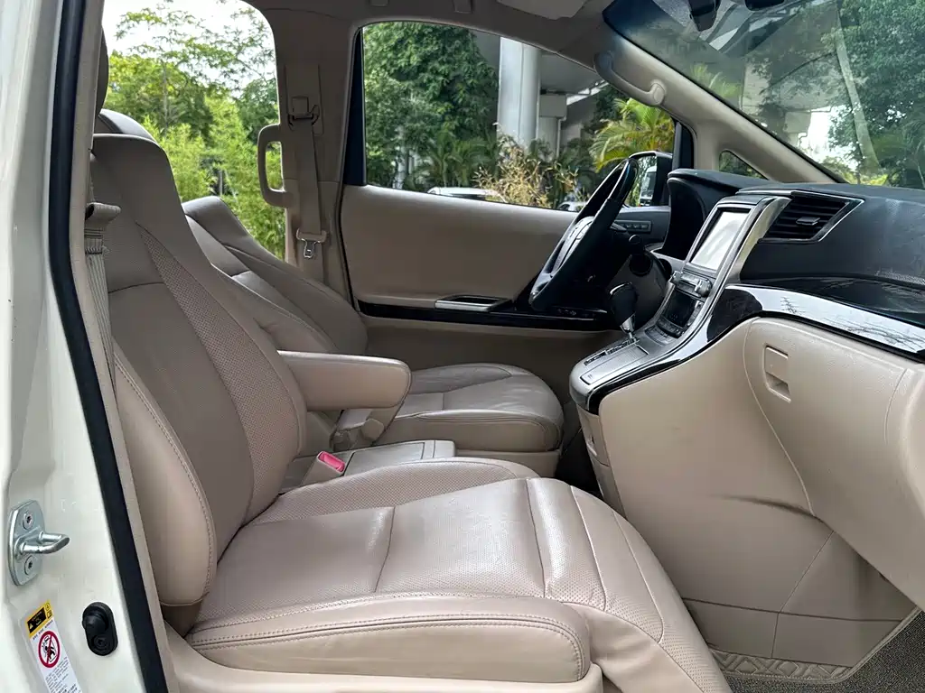 Toyota Alphard 2013 — фото 10