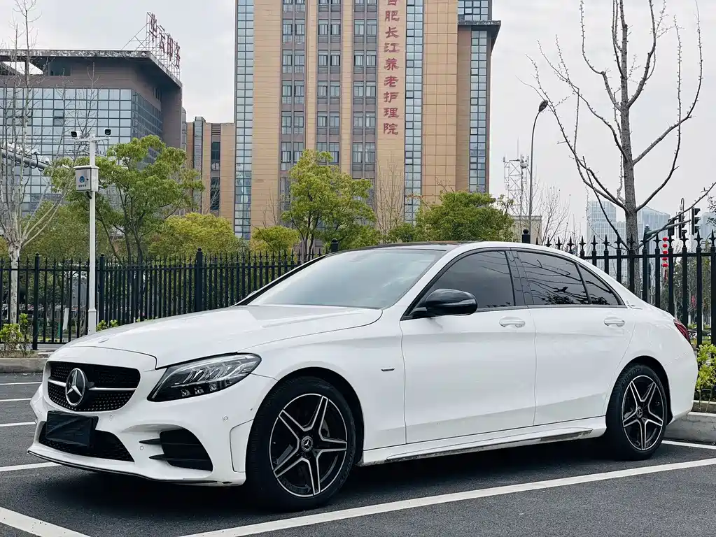 Mercedes-Benz C-Class 2021 — фото 1