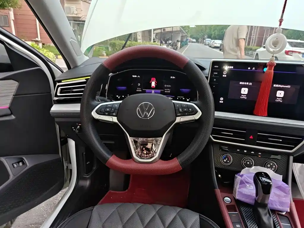 Volkswagen Sagitar 2025