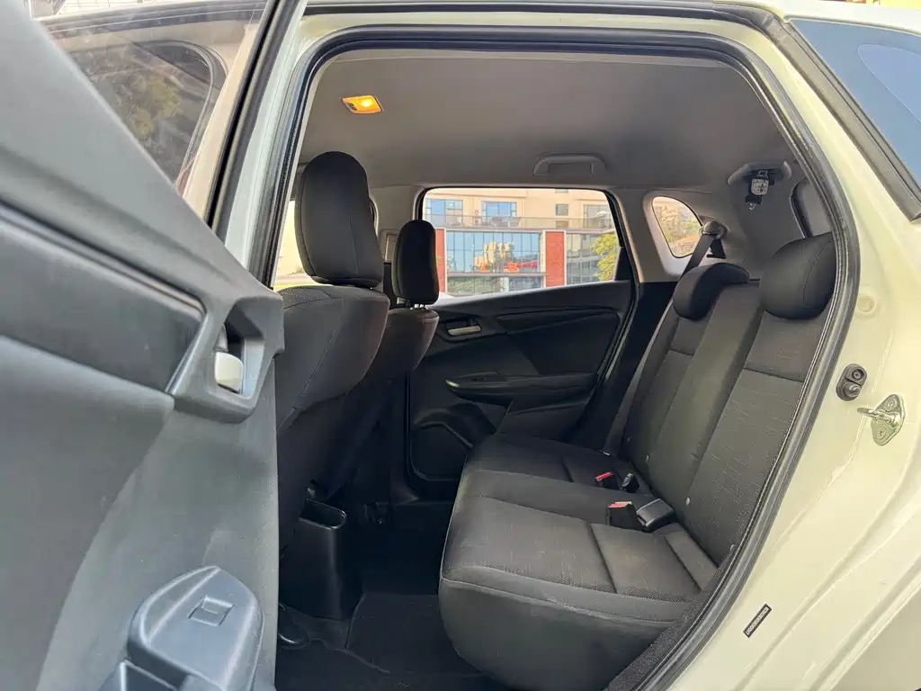 Honda Fit 2019 — фото 16