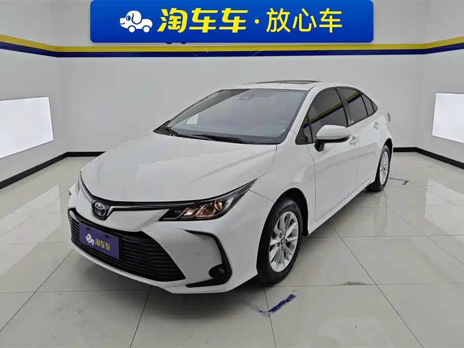 Toyota Corolla 2021 — фото 1