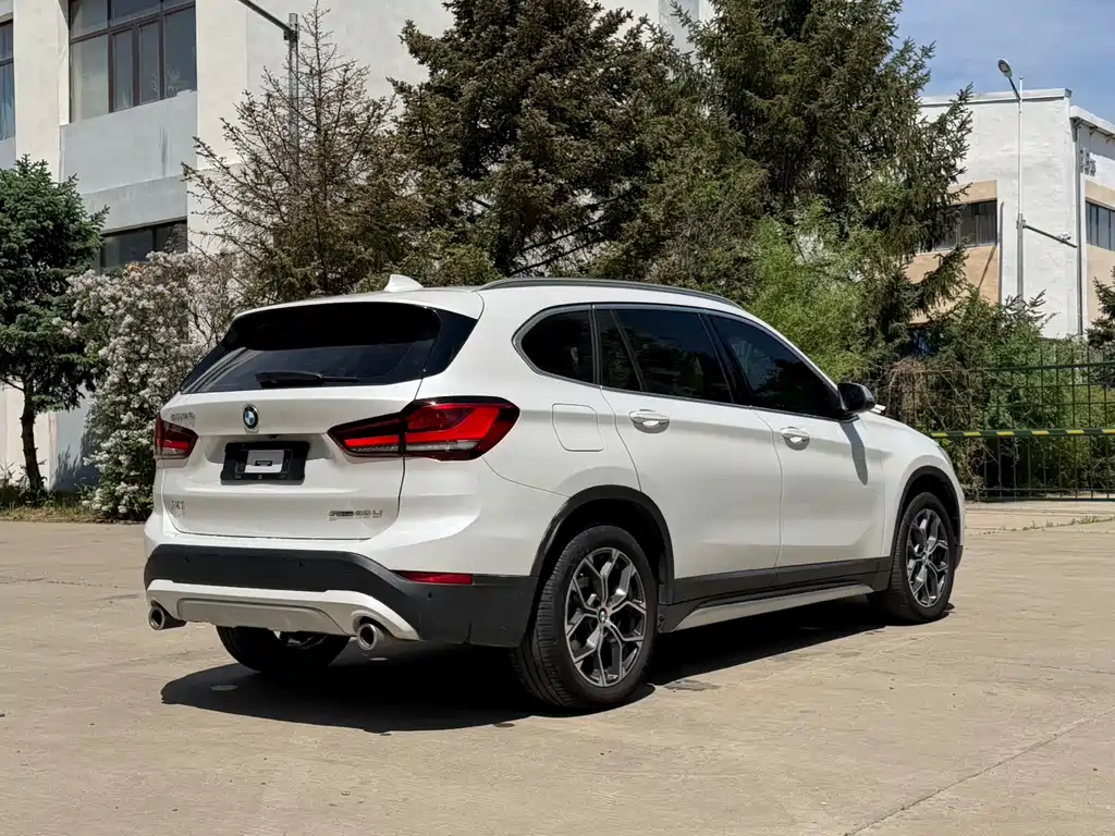 BMW X1 2023 — фото 5