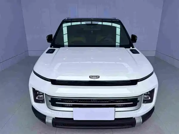 Geely ICON 2023
