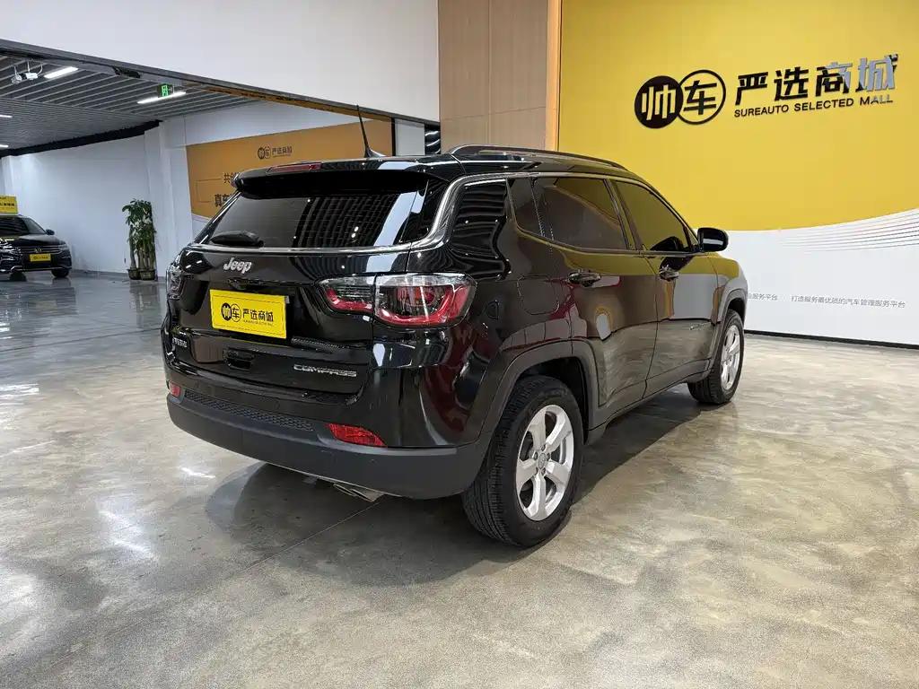 Jeep Compass 2021 — фото 5