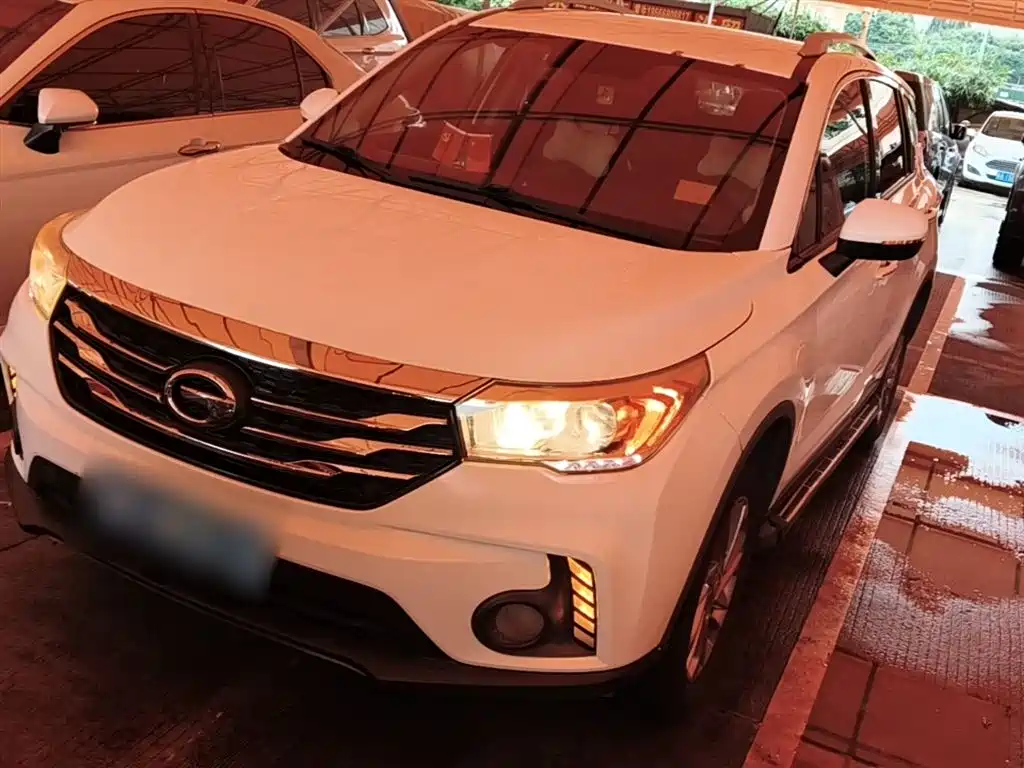 GAC Motor Trumpchi GS4 2018 — фото 2