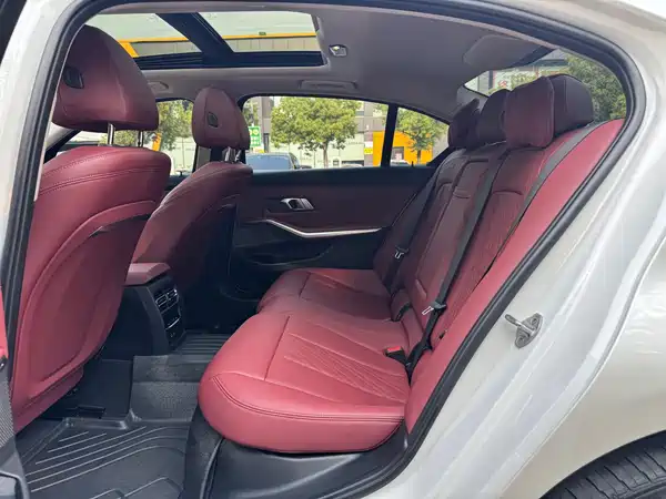 BMW i3 2022