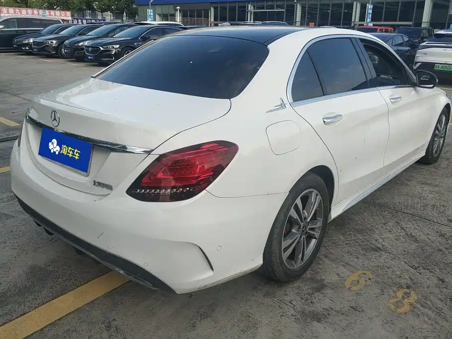 Mercedes-Benz C-Class 2020