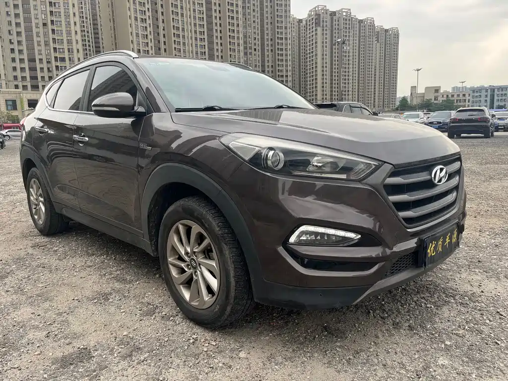 Hyundai Tucson 2016 — фото 2