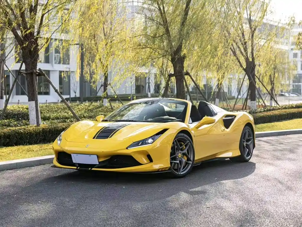 Ferrari F8 2022 — фото 1