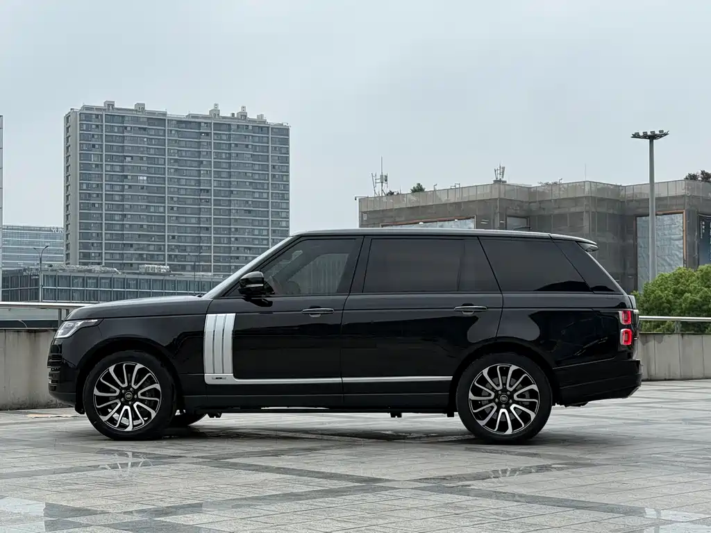 Land Rover Range Rover 2019 — фото 9
