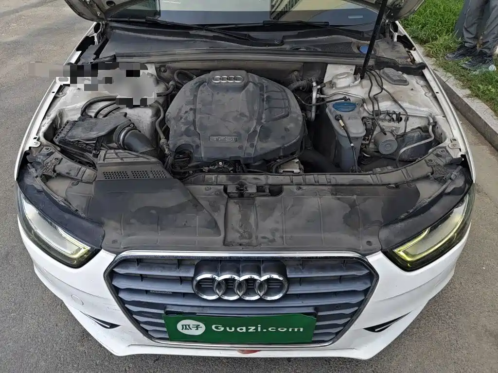 Audi A4L 2015 — фото 11