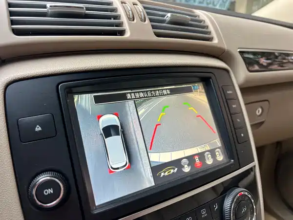 Mercedes-Benz R-Class 2017