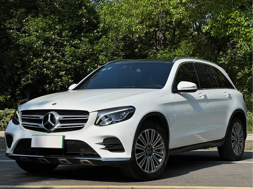 Mercedes-Benz GLC 2017 — фото 1