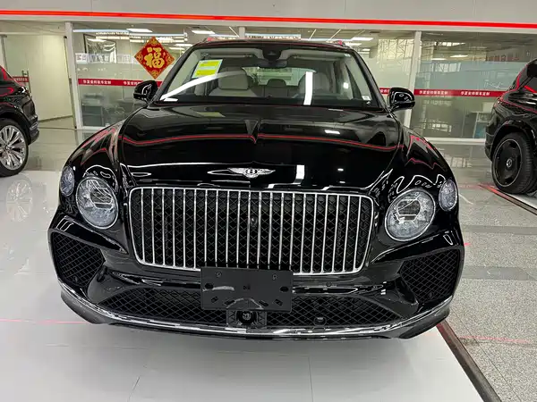 Bentley Bentayga 2024