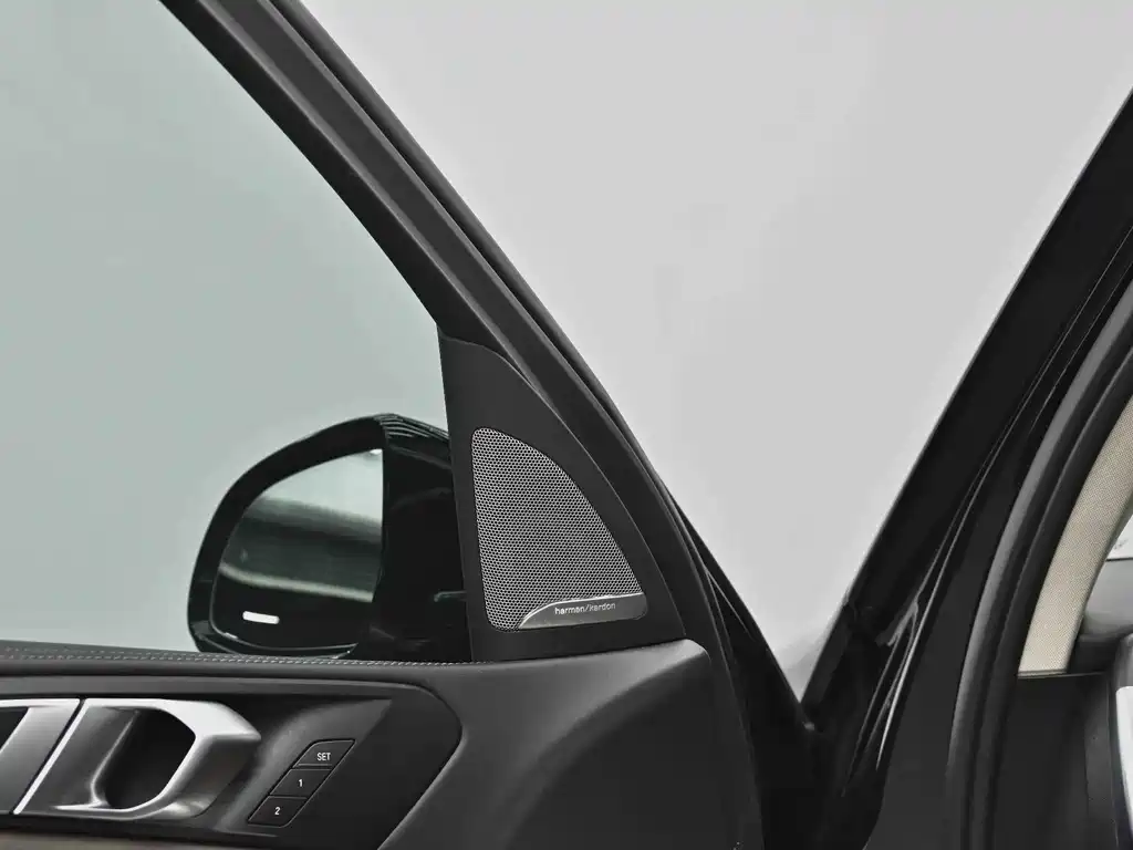 BMW X5 2024 — фото 14