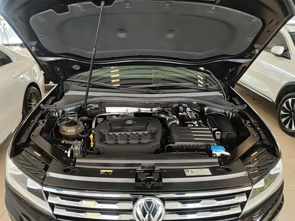 Volkswagen Tiguan L 2019 — фото 20