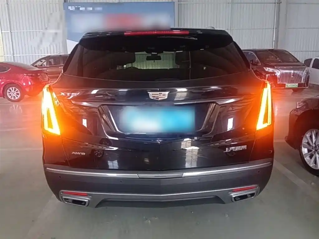 Cadillac XT5 2020 — фото 6