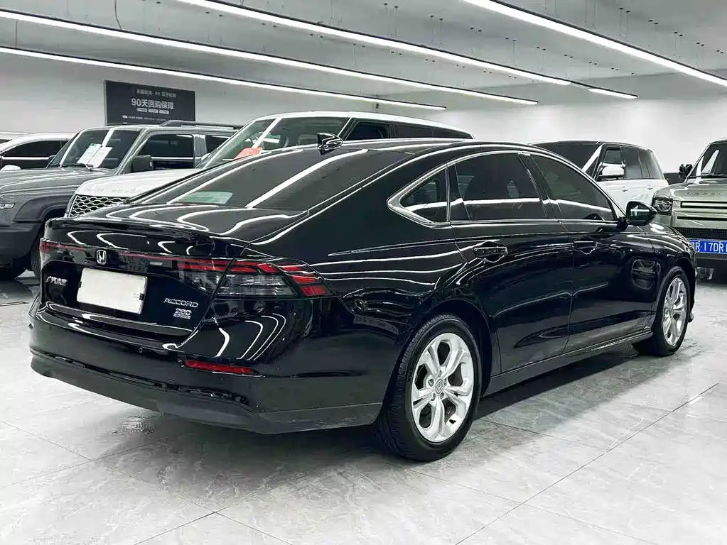 Honda Accord 2023 — фото 4