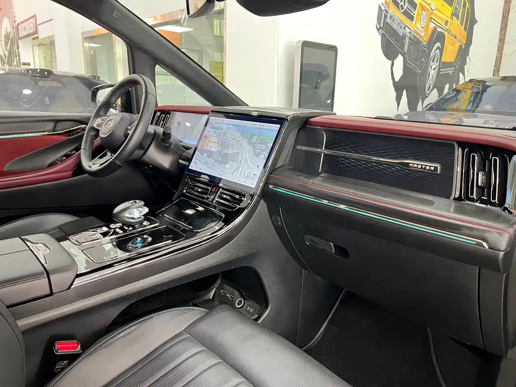 GAC Motor Trumpchi M8 2023 — фото 17
