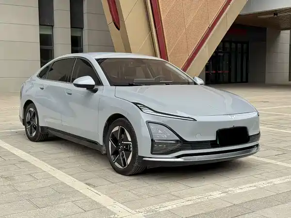 Wuling Starlight 2024