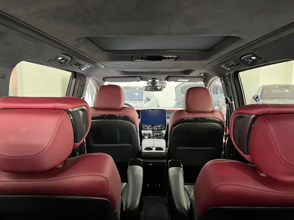 GAC Motor Trumpchi M8 2023 — фото 22
