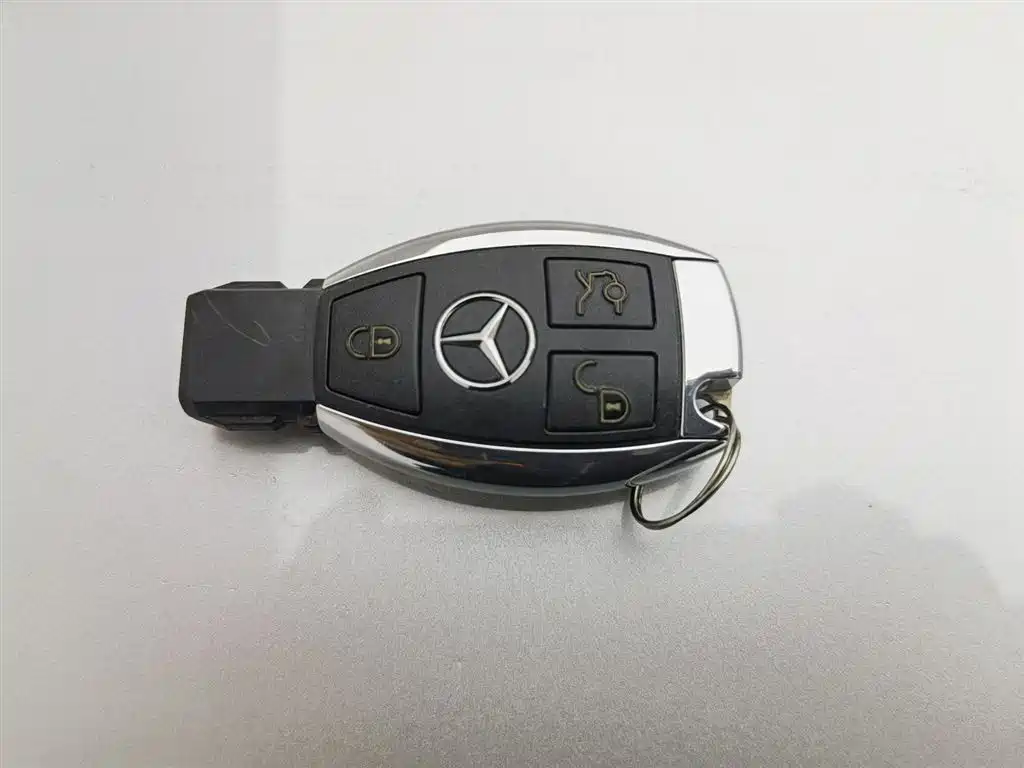 Mercedes-Benz C-Class 2014 — фото 19