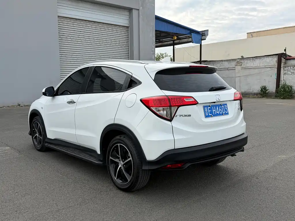 Honda Vezel 2022 — фото 5