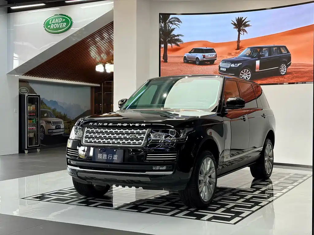 Land Rover Range Rover 2017 — фото 1