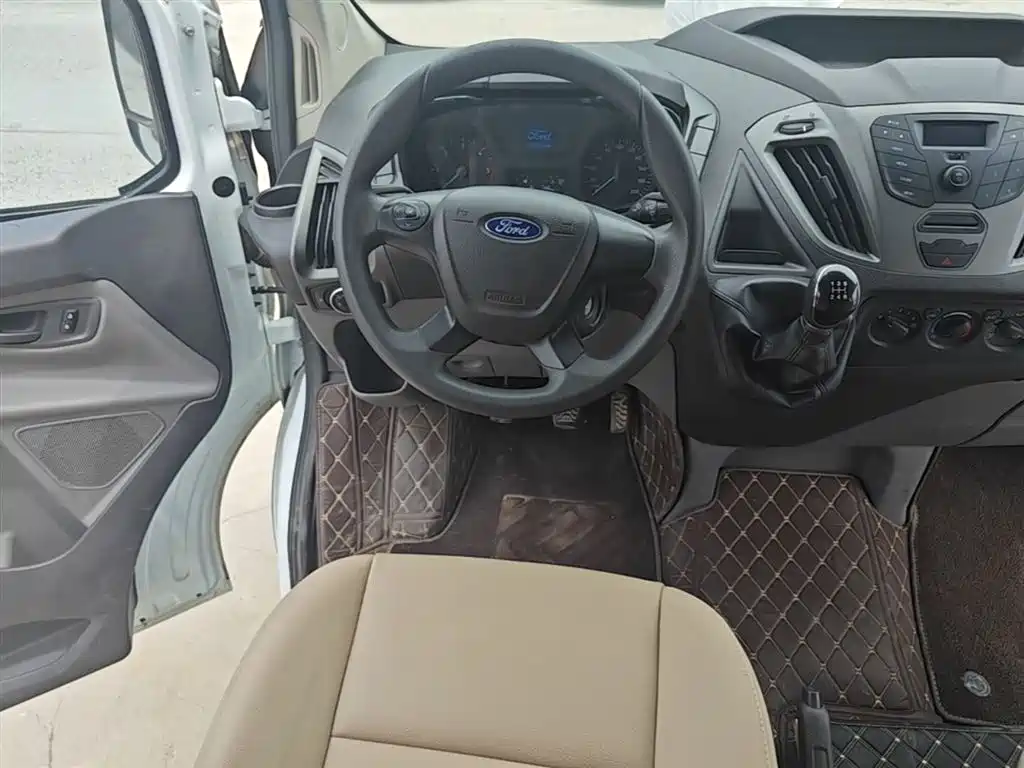 Ford Transit 2020 — фото 11