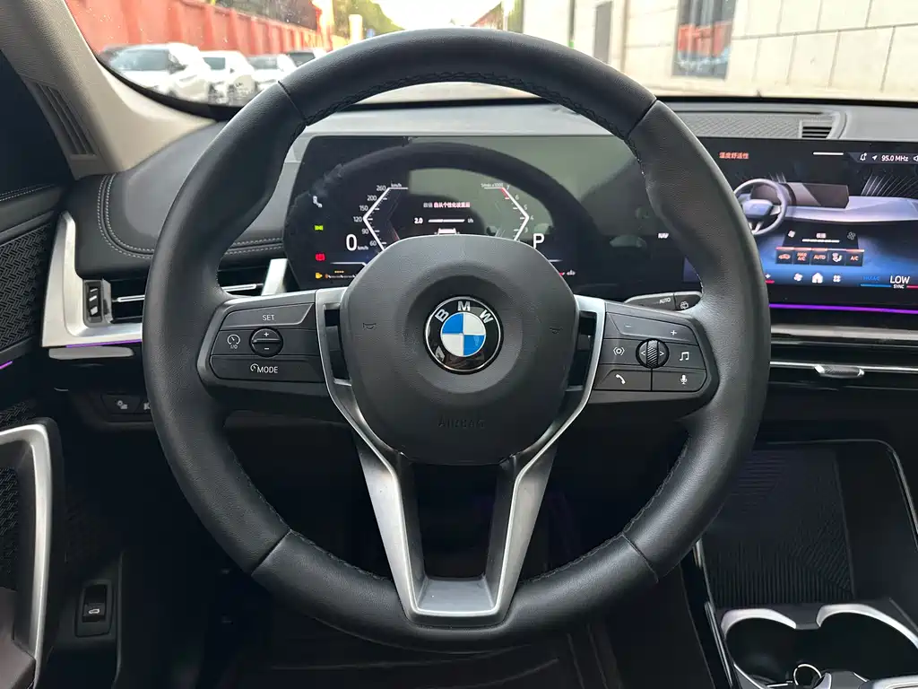 BMW X1 2023 — фото 8