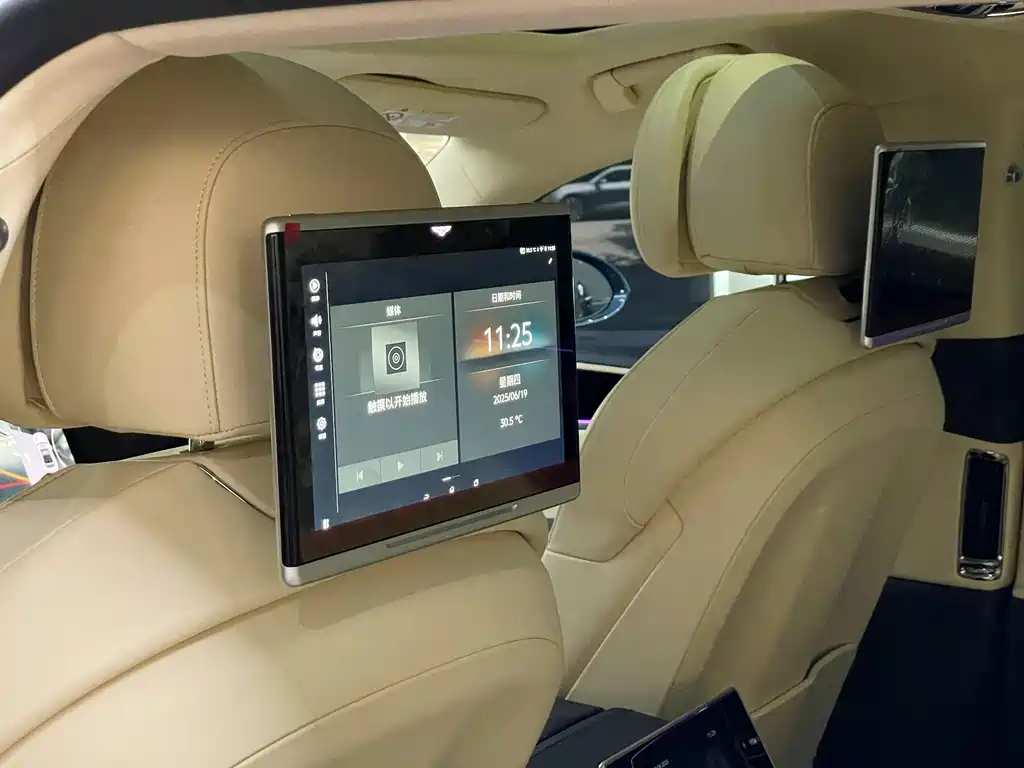 Bentley Flying Spur 2020 — фото 24