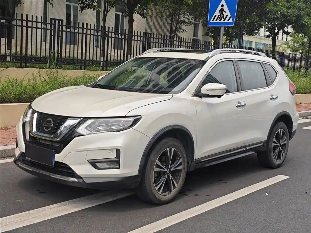 Nissan X-Trail 2020 — фото 2