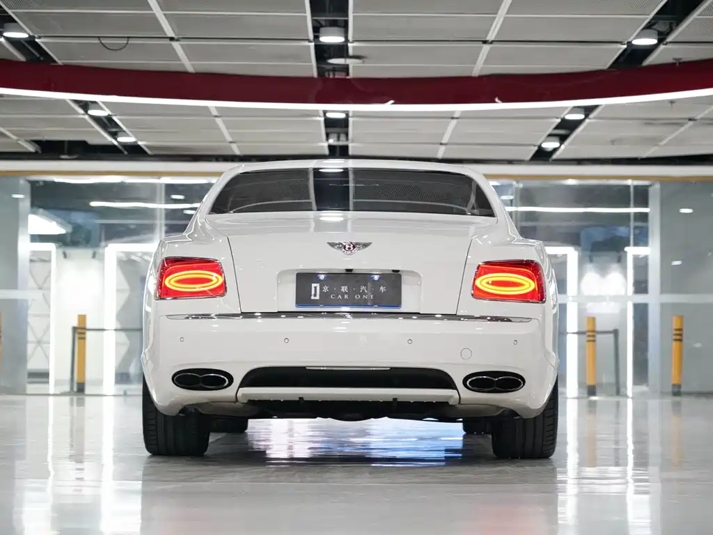 Bentley Flying Spur 2014 — фото 8