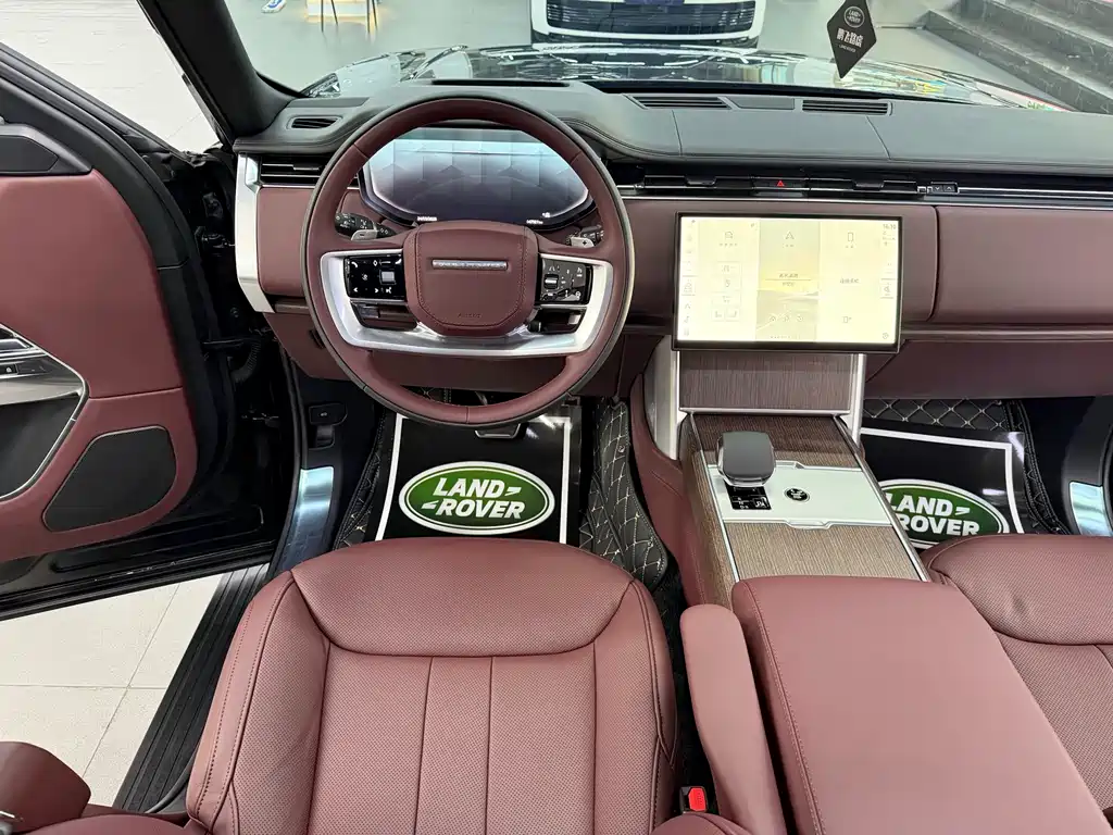 Land Rover Range Rover 2024 — фото 14