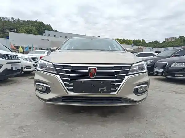 Roewe i5 2020
