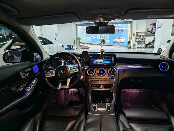 Mercedes-Benz C-Class 2021