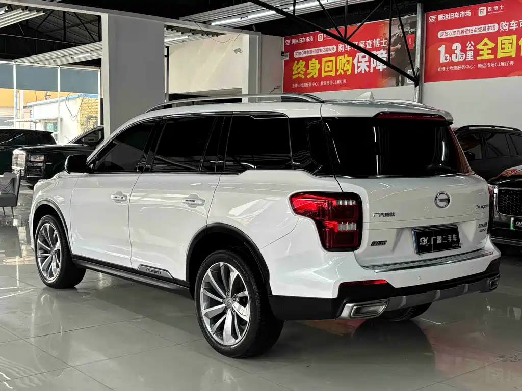 GAC Motor Trumpchi GS8 2020 — фото 6