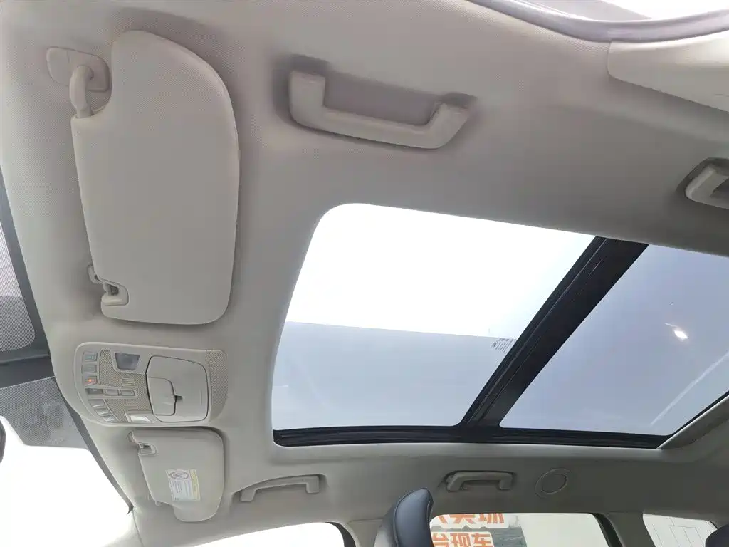 Ford Edge 2016 — фото 14