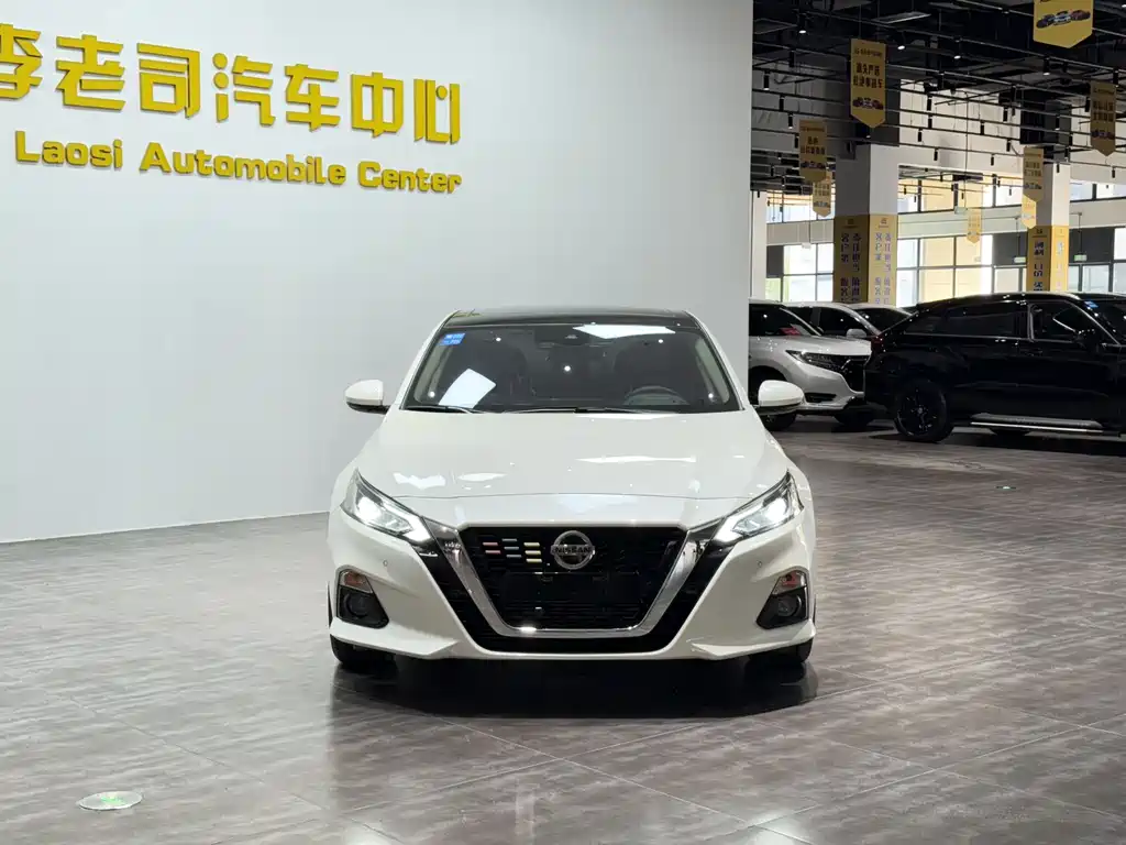 Nissan Teana 2022 — фото 2