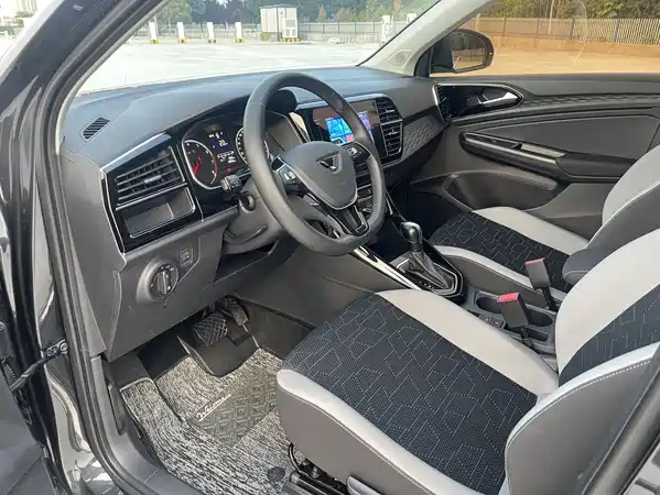 Jetta VS5 2022