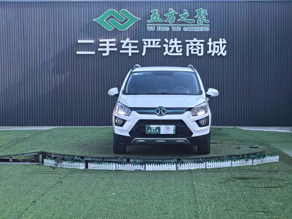 BAIC New Energy EX 2018 — фото 2