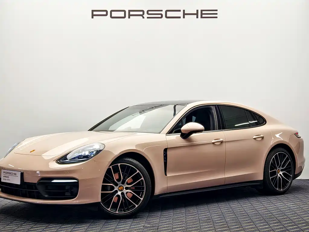 Porsche Panamera 2024 — фото 1
