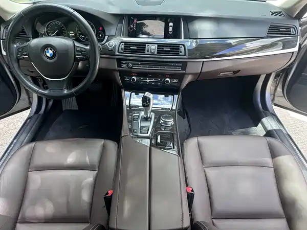 BMW 5 Series 2016