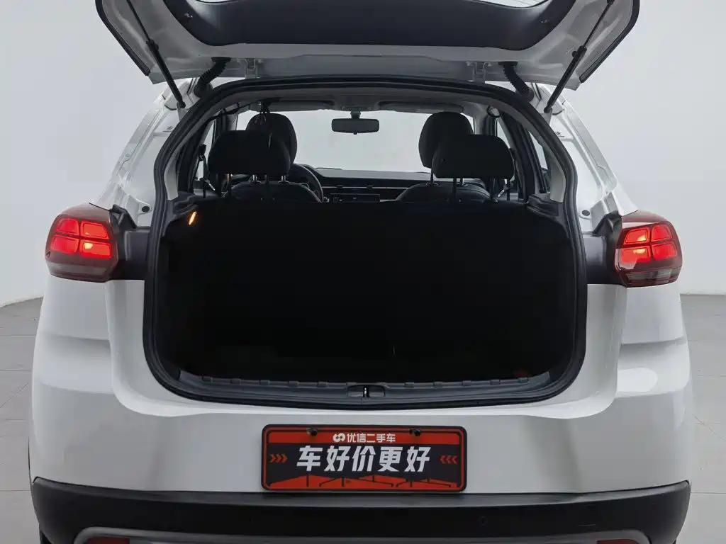 Citroen C3-XR 2023 — фото 16